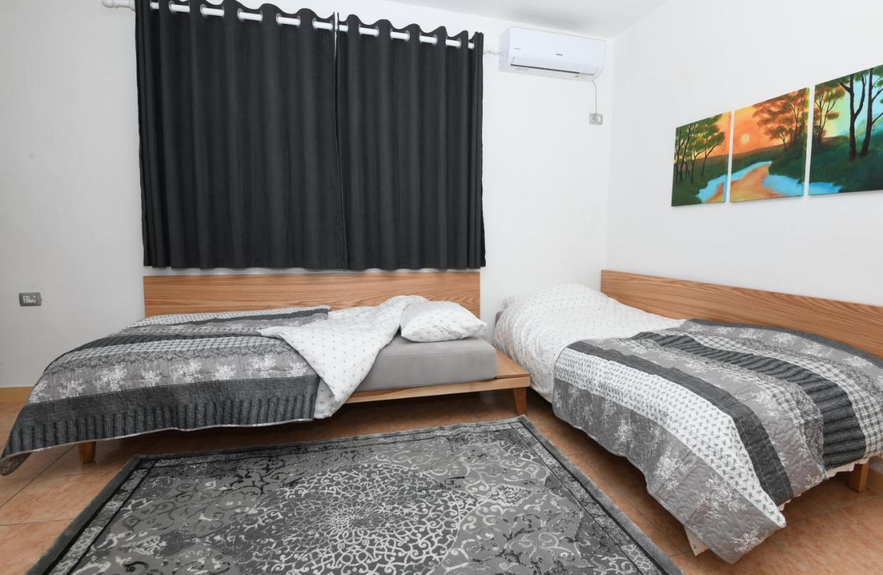 Rondine Studio Apartment Tirana Exterior photo