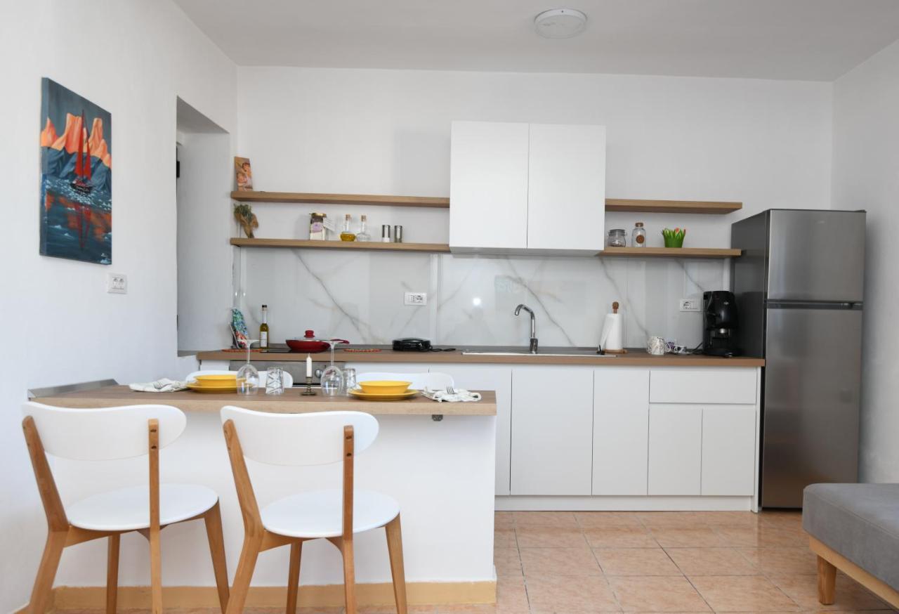 Rondine Studio Apartment Tirana Exterior photo